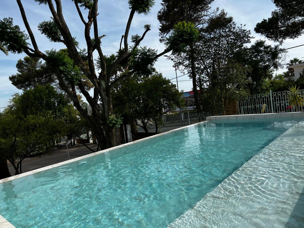 Los Almendros - Free Parking Kordoba Bagian luar foto